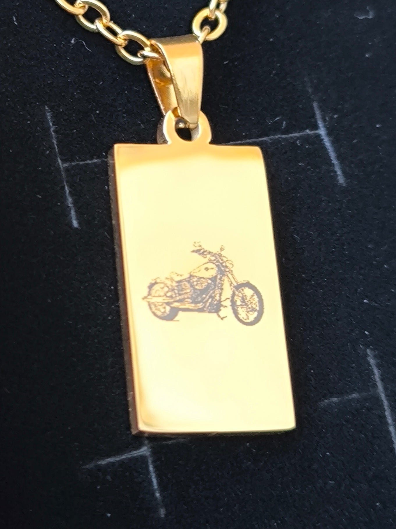 le pendentif lingot moto