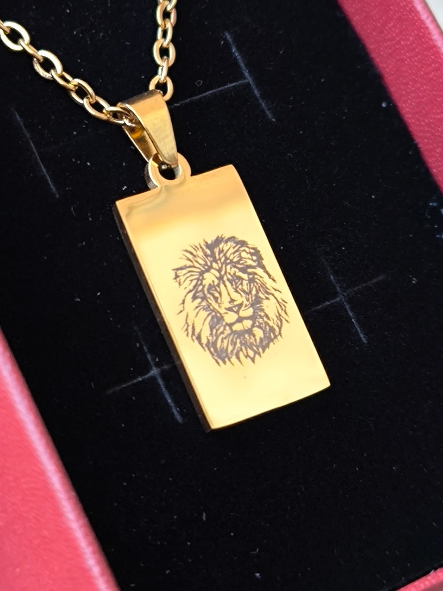 le pendentif lingot lion
