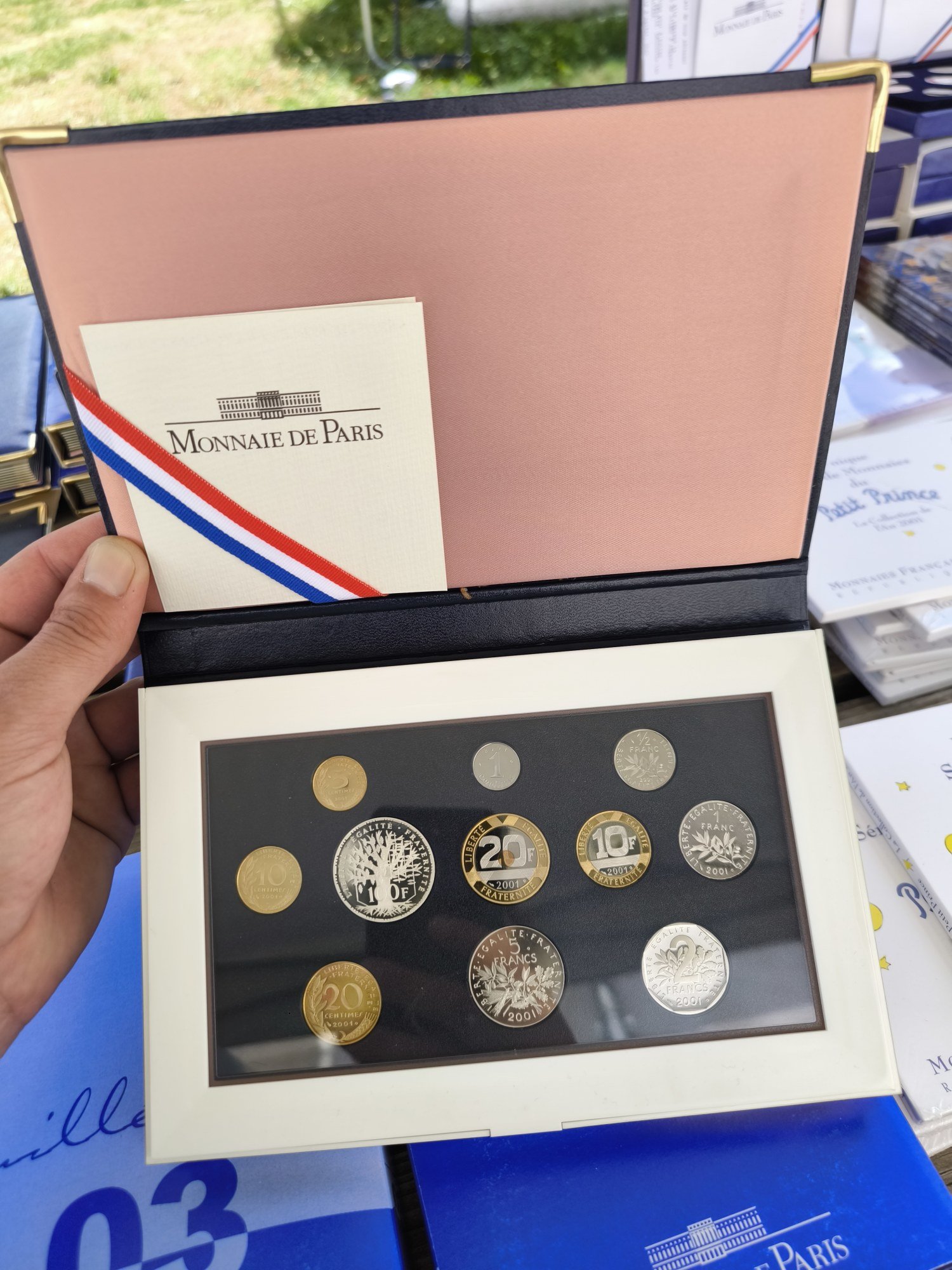 Coffret Belle Épreuve Monnaie de Paris 2001 — Écrin Cuir, Série Complète - Image 3